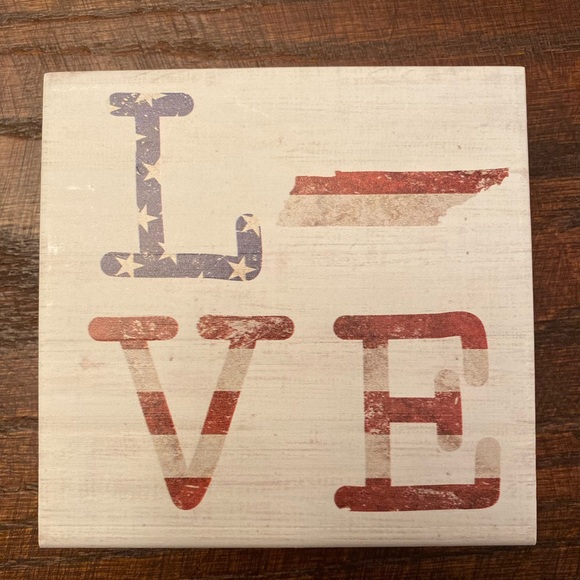 Patriotic Tennessee Love Wood Sign For Tier Trays Tabletop or Shelf, State Of TN - Picture 13 of 14